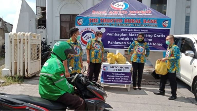 Arto Moro peduli berbagi kepada masyarakat